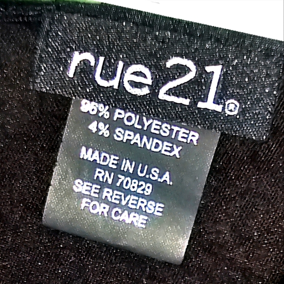 🟣 Rue21 Black Hanging Fringe Cropped Halter Strap Tank XSmall Mesh Fishnet - Picture 6 of 8